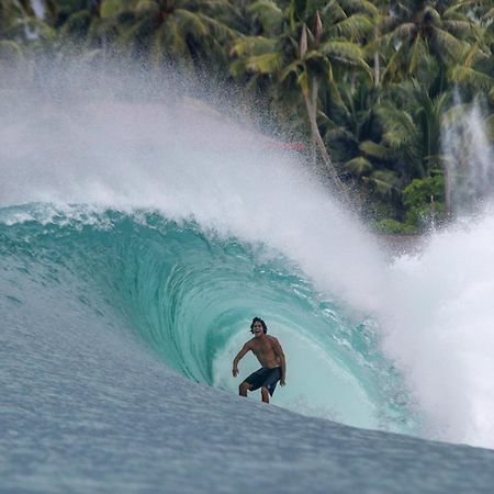 Hotel Oseda Nias Surf House Hilibotodane Exteriér fotografie